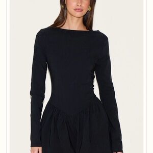 Elegant Black Long Sleeve Top